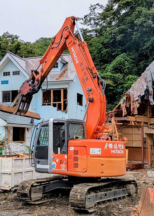 解体工事の様子